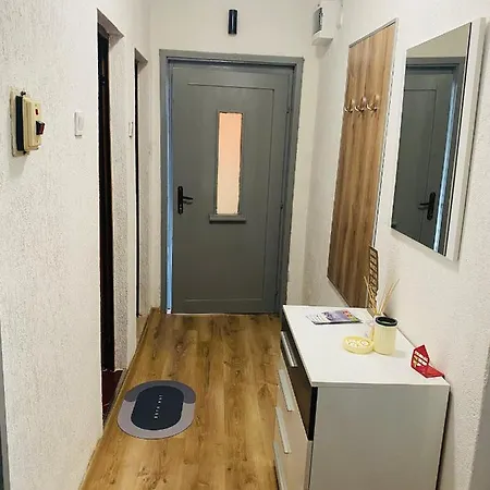 за гости байрактарова Apartamento Smolyan