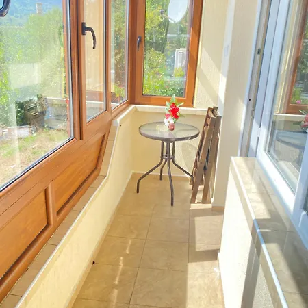 شقة за гости байрактарова