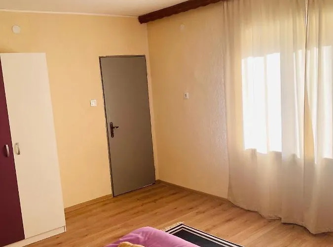 Apartament за гости байрактарова