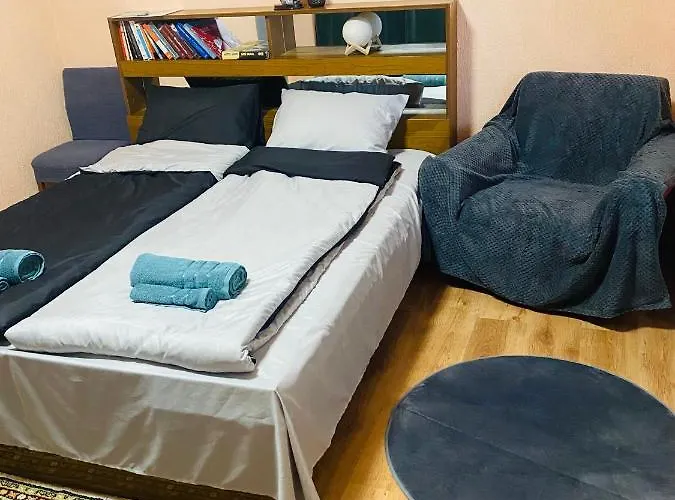 за гости байрактарова * Smolan